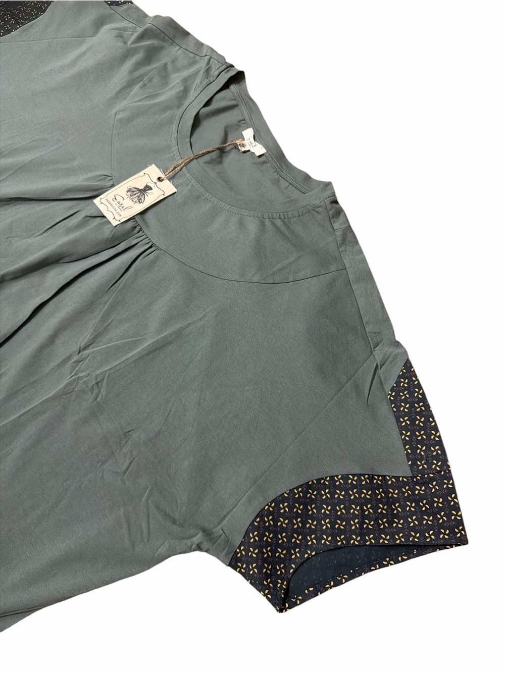 EASEL NWT Green Short Sleeve Top with Patterned Sleeve Accents